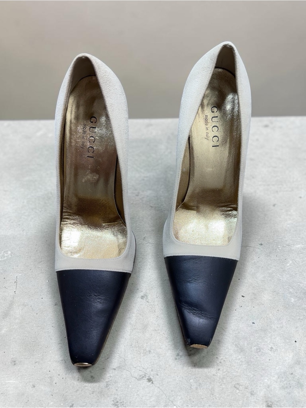 Gucci Women’s Leather Cap Toe Pumps Cream Black Gold Made in Italy Sz 8.5B - Picture 2 of 15